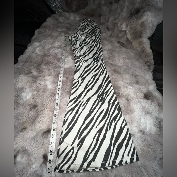 FREE PEOPLE Pull on Zebra Pants 30 - Picture 14 of 17